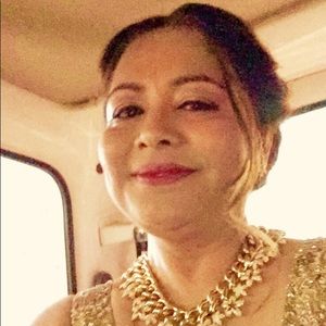 Meet your Posher, Smita